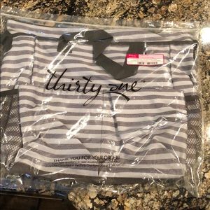 NWT Thirty One Crossbody Organizing Tote